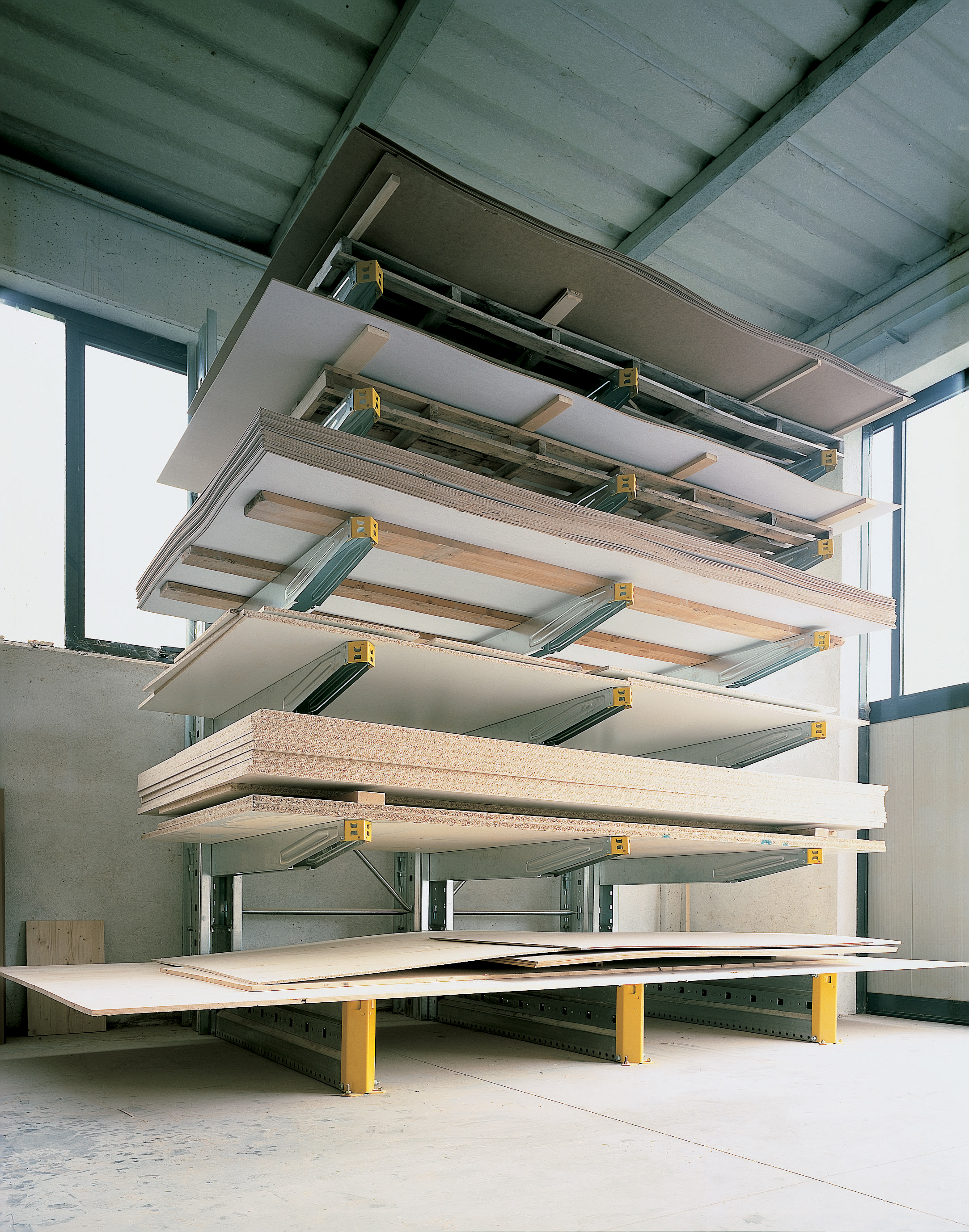 Shelving solution 1