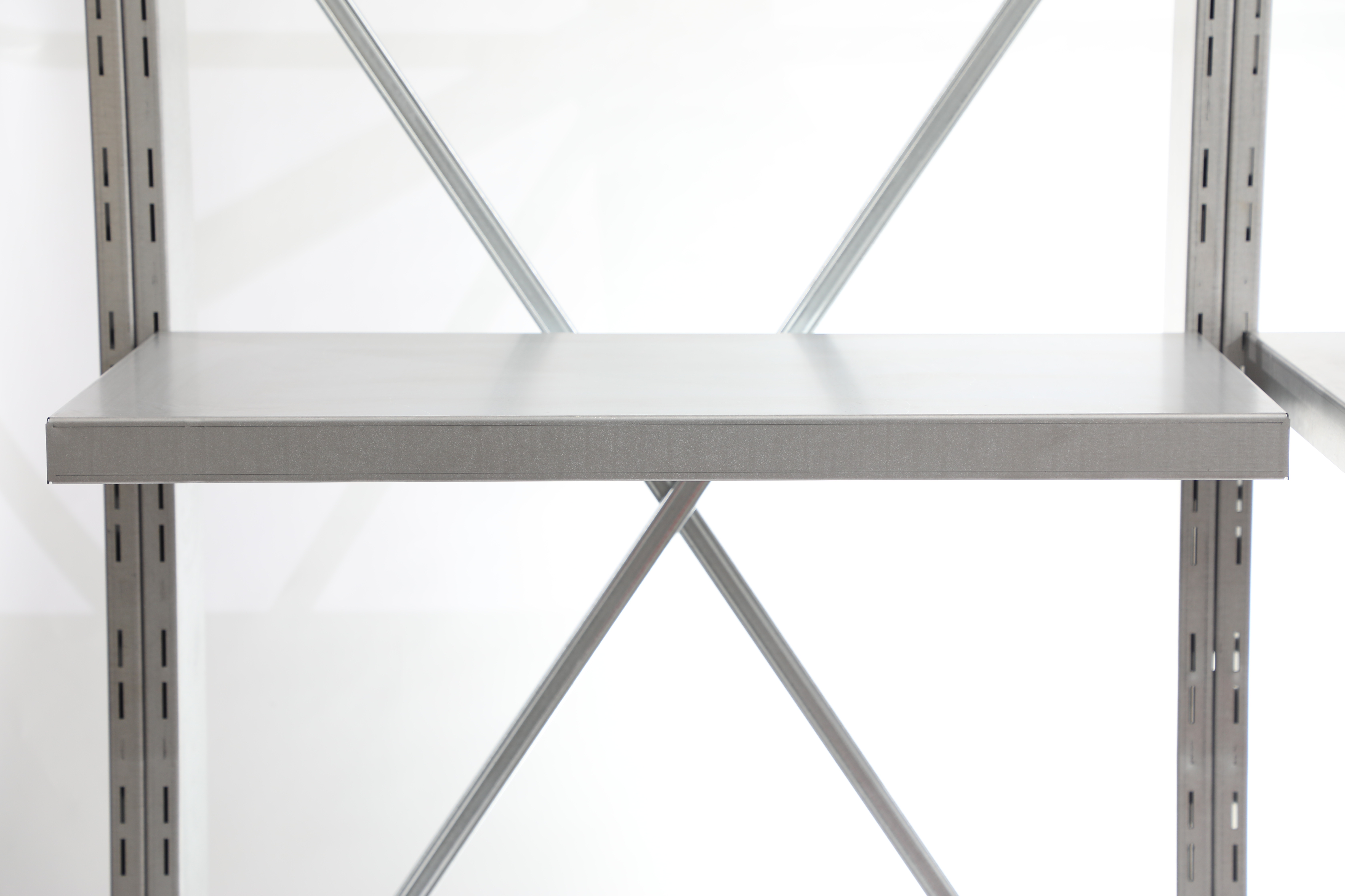 Shelving solution 18