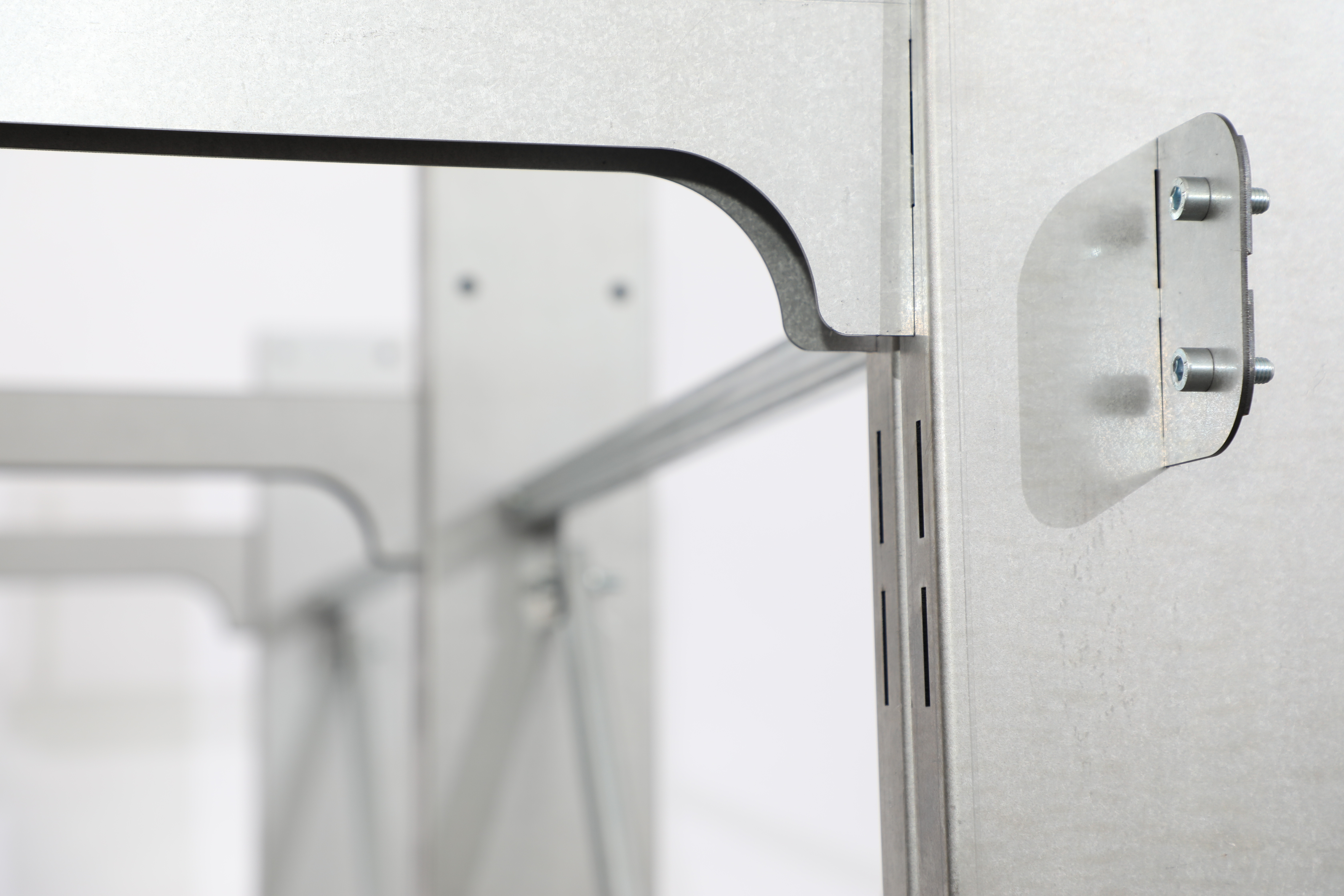 Shelving solution 23