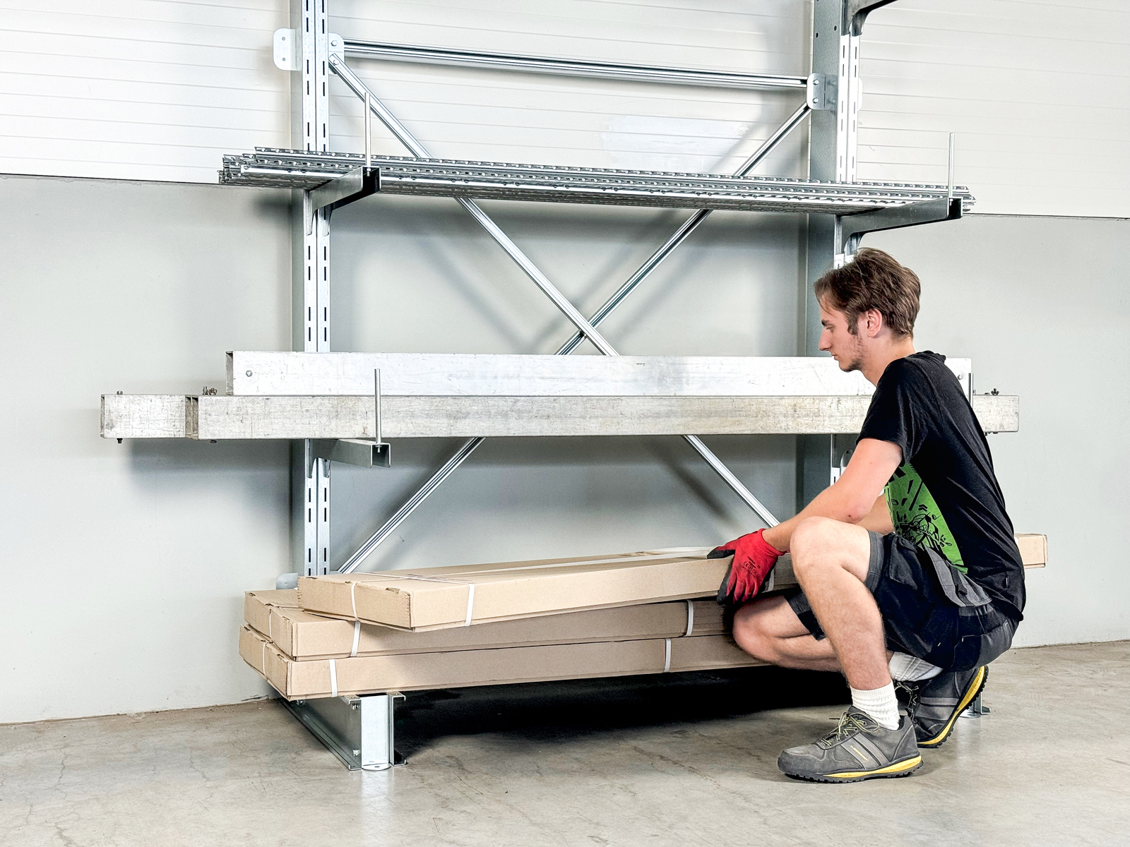 Shelving solution 25